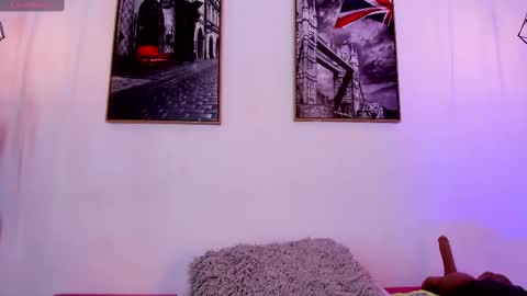  Isabel Lopez online show from February 2025 12:09:02 PM