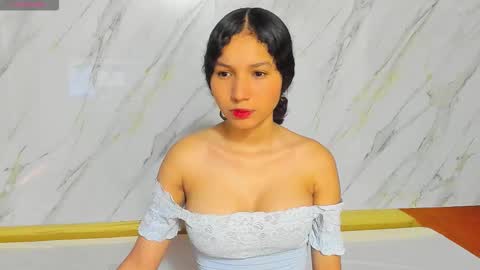 Snapshot of isabella_motero chatting on October 2025 12:50:02 PM isabella_motero online show from October 2025 12:50:02 PM