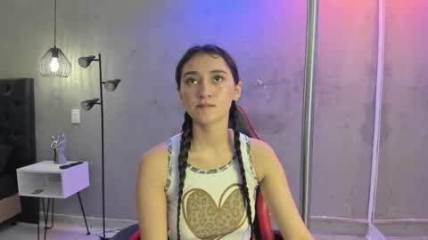 Snapshot of isabella_nowa chatting on January 2026 11:03:02 AM Isabella Nowa online show from January 2026 11:03:02 AM