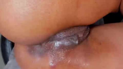 isabella online show from December 2025 12:17:02 AM