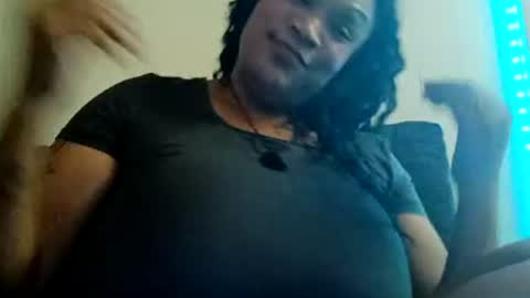 Snapshot of isabellacloverlove chatting on July 2026 05:44:02 AM Isabella online show from July 2026 05:44:02 AM