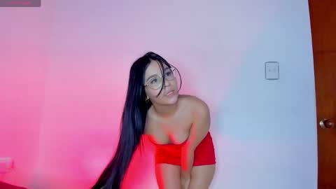 Snapshot of isabelladol chatting on May 2026 01:26:02 PM isabelladol online show from May 2026 01:26:02 PM