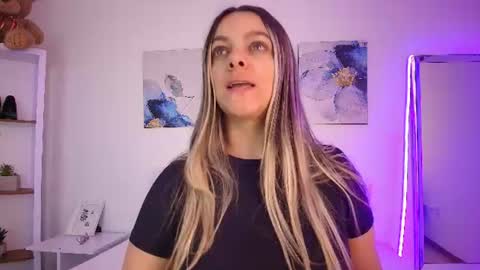 Snapshot of isabellaharley chatting on July 2026 12:44:01 PM Isabella online show from July 2026 12:44:01 PM