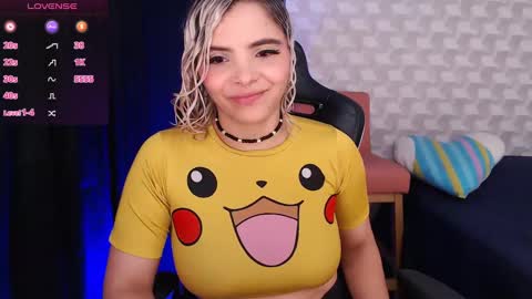 Isabella Mout  online show from January 2025 09:40:01 PM