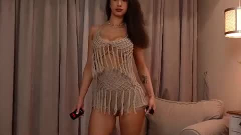 Snapshot of isabellamyst chatting on June 2026 09:46:01 PM IsabellaMyst online show from June 2026 09:46:01 PM