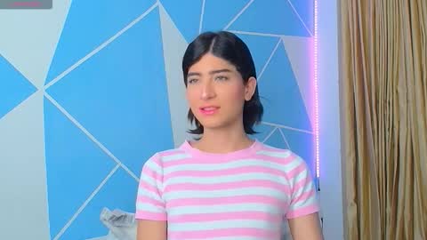 ISABELLA QUEENS  online show from February 2026 08:49:01 PM