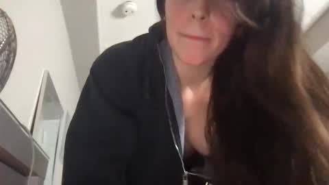 isabellaroseee online show from December 2025 08:41:02 AM