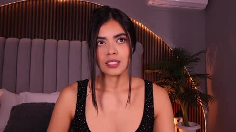 Isa  online show from April 2026 04:50:02 AM