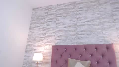Snapshot of isabellmendez_ chatting on December 2024 04:28:02 AM IsabellMendez online show from December 2024 04:28:02 AM