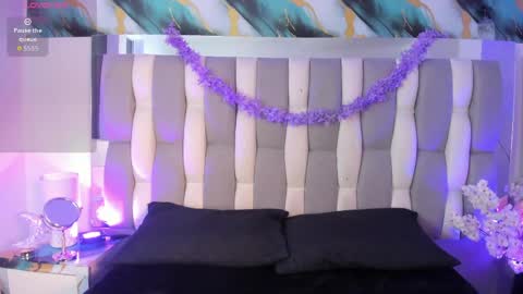 Snapshot of isadiazz chatting on May 2026 05:34:02 AM Isa online show from May 2026 05:34:02 AM