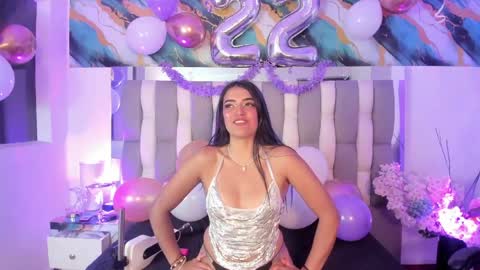 Snapshot of isadiazz chatting on June 2026 06:52:02 AM Isa online show from June 2026 06:52:02 AM