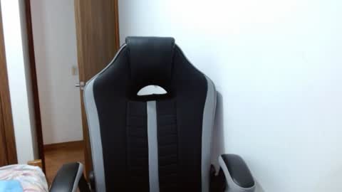 ISADORA online show from January 2025 02:15:01 AM