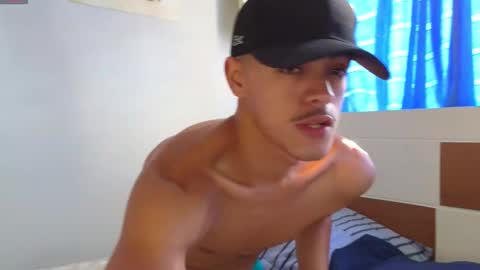 isais hunt online show from February 2026 01:27:02 PM