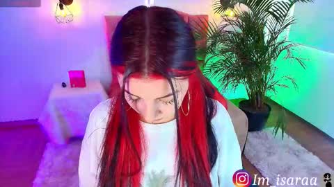 isara_ online show from September 2025 11:56:01 AM