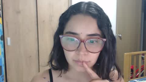 Emma online show from February 2026 04:11:01 AM