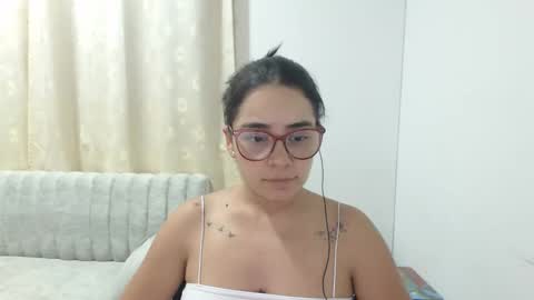 Emma online show from March 2026 03:01:02 AM