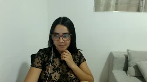 Snapshot of isemma chatting on June 2026 02:42:02 AM Emma online show from June 2026 02:42:02 AM