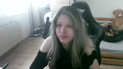 isilmarith online show from March 2026 12:00:01 PM