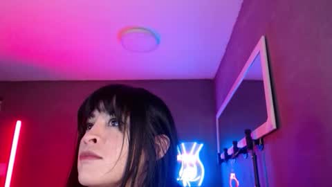 Ana Maria online show from November 2025 10:02:01 PM