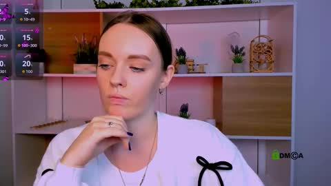 isla_dior online show from November 2025 08:03:02 AM