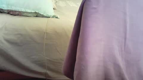 Snapshot of islandforfun chatting on December 2024 07:22:01 PM islandforfun online show from December 2024 07:22:01 PM