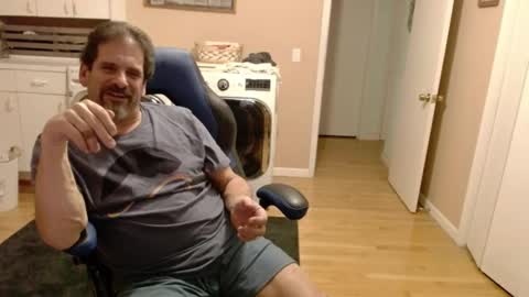 Jim online show from November 2025 11:48:01 PM