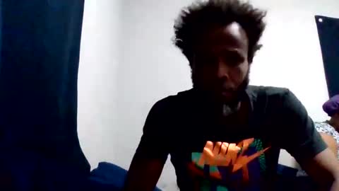 Snapshot of islandmaker chatting on February 2026 06:29:02 AM islandmaker online show from February 2026 06:29:02 AM