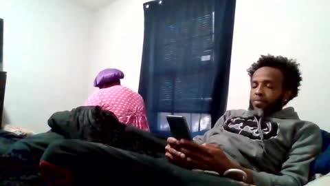 Snapshot of islandmaker chatting on February 2026 09:41:01 PM islandmaker online show from February 2026 09:41:01 PM