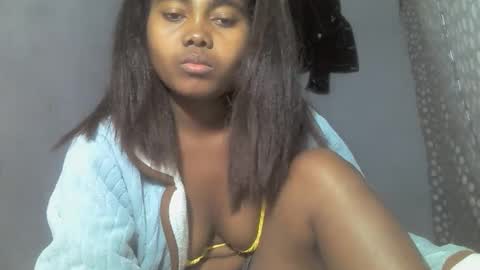 Snapshot of ismayrah chatting on May 2026 12:42:01 PM ismayrah online show from May 2026 12:42:01 PM