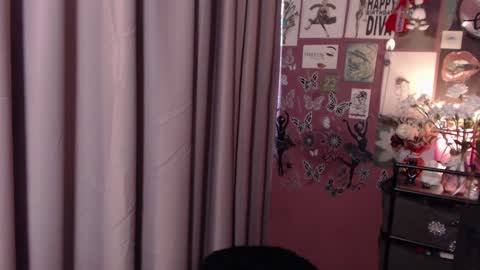 Snapshot of israakarmaa chatting on March 2025 07:46:02 AM Rebecca online show from March 2025 07:46:02 AM