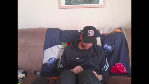 Tall Jewish Ginger DOM online show from December 2024 11:00:02 AM