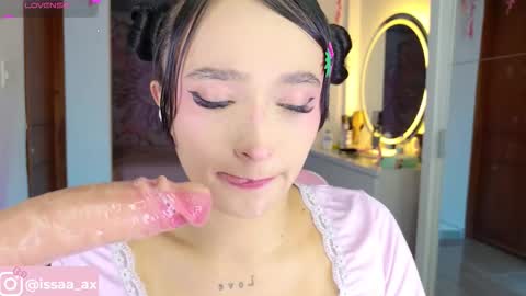 Snapshot of issa_garcia chatting on February 2026 11:03:01 PM I S S A B E L A Igissaa ax Xlittleissa online show from February 2026 11:03:01 PM