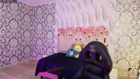 Issa online show from March 2026 03:23:01 AM