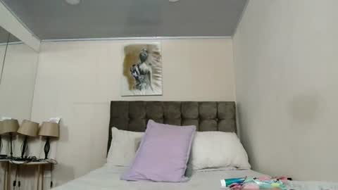Snapshot of issabellajones chatting on July 2026 12:08:02 PM issabellajones online show from July 2026 12:08:02 PM