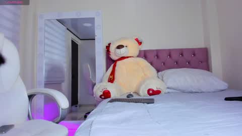 Isa  online show from January 2025 10:12:02 AM