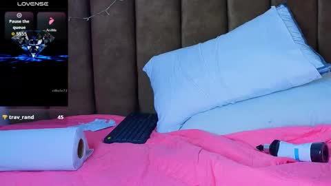 Issac online show from March 2026 10:26:02 PM