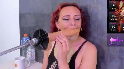 Snapshot of issys_milf chatting on April 2026 02:03:02 PM ISSYS online show from April 2026 02:03:02 PM