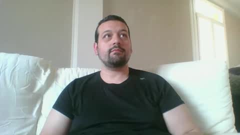italianbigboy932 online show from April 2026 11:57:01 AM