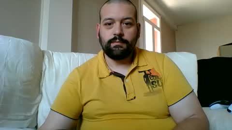 italianbigboy932 online show from May 2026 11:38:01 AM