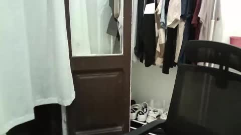 Snapshot of italianboybcn chatting on October 2025 08:53:02 PM italianboybcn online show from October 2025 08:53:02 PM