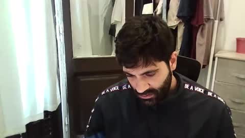 italianboybcn online show from November 2025 09:44:02 AM