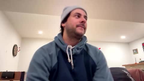 italianladd online show from November 2025 02:35:01 AM