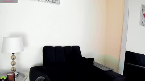 Snapshot of its__angelica_ chatting on April 2026 06:13:02 PM Angelica online show from April 2026 06:13:02 PM