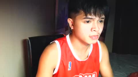 Snapshot of its_charliexcx chatting on June 2026 03:48:01 AM Charlie xcx online show from June 2026 03:48:01 AM
