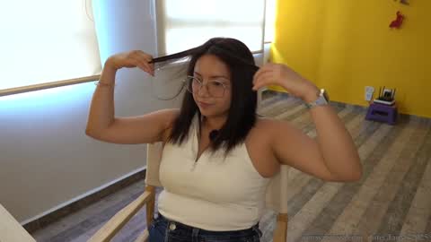 Jessi online show from January 2025 07:24:01 PM