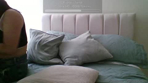 Jessi online show from March 2025 08:25:01 PM