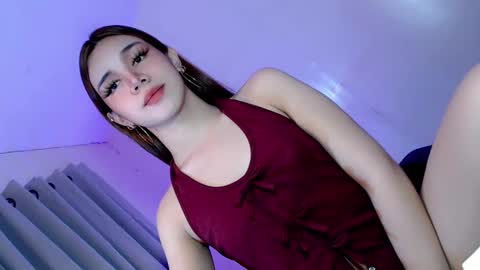 EZZIE online show from November 2025 12:53:02 AM