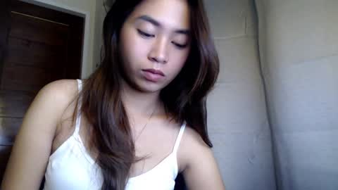 Candy online show from February 2025 05:53:02 PM