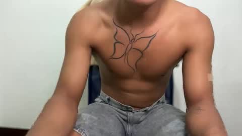 Snapshot of itsme_urboy chatting on May 2026 02:21:02 PM itsme_urboy online show from May 2026 02:21:02 PM