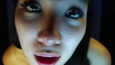 itsmehotqueen online show from April 2026 01:28:02 AM